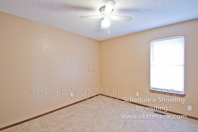 Foto del edificio - 2304 Cedar Brook Dr