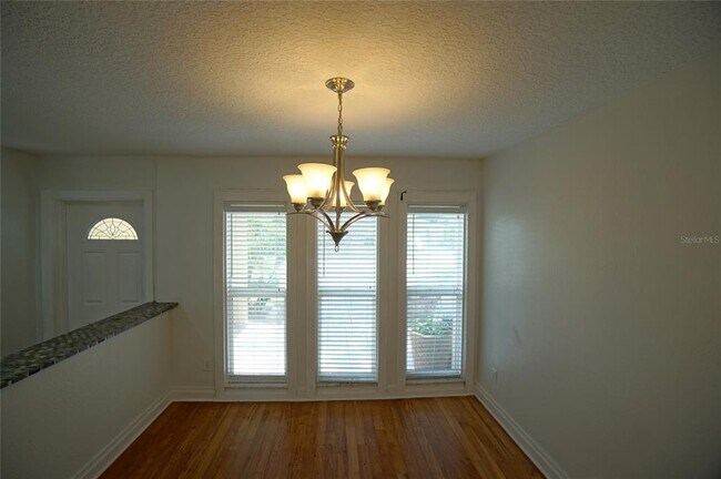 Foto del edificio - 5301 Carrollwood Meadows Dr