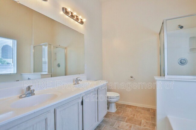 Foto del edificio - Price Reduced! : 3 BD/ 2 BA Chandler Home