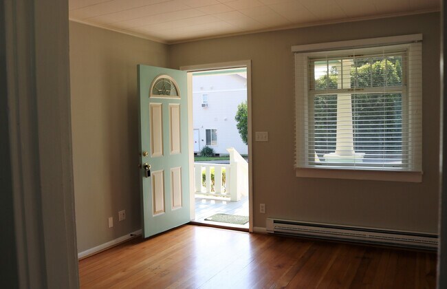 Foto del edificio - Vintage Ranch Style Home in Camas!