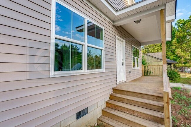 Foto del edificio - Newly built 3 bedroom, 2 bath Home