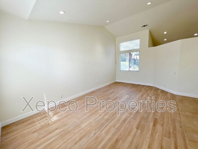 Building Photo - 68450 Pasada Rd
