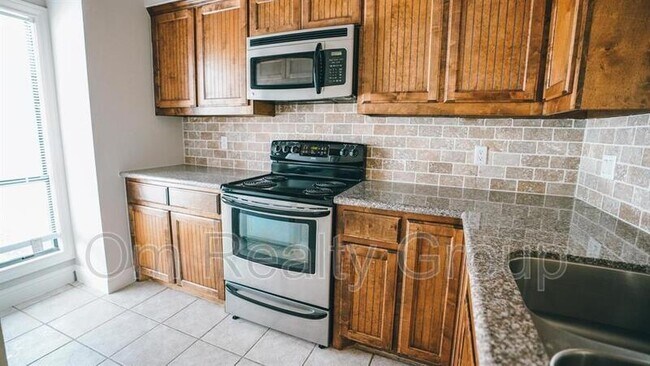 Foto del edificio - 4144 Greystone Way