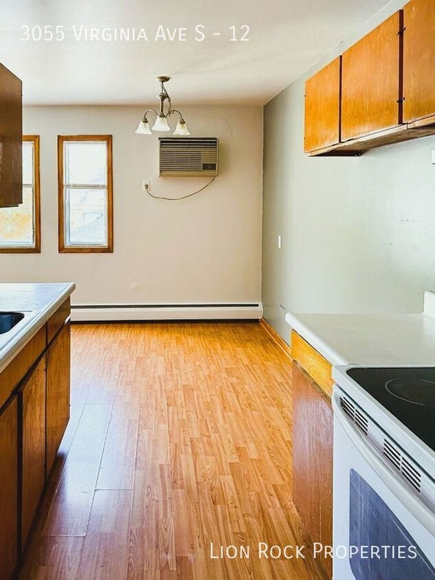 Foto principal - Cozy 1 bedroom in a Great St. Louis Park L...