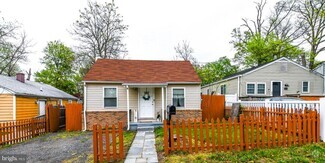 Building Photo - 6512 Joplin St