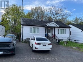 Building Photo - 104 Steeles Ave E