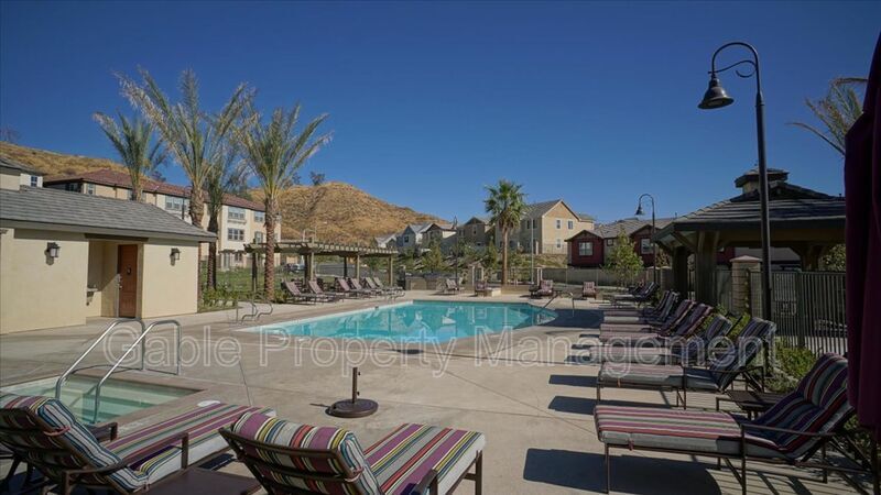 Building Photo - 22097 Barrington Way