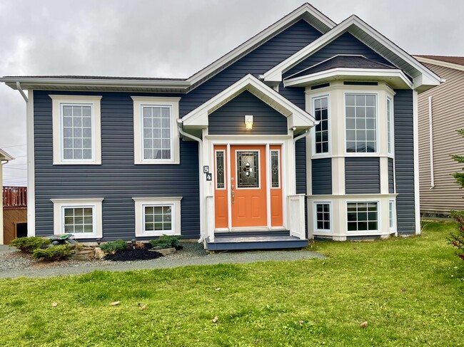 Building Photo - 54 Sunderland Dr