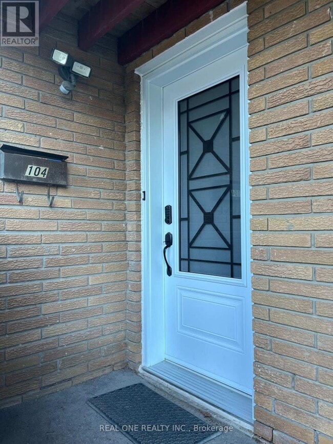 Building Photo - 104 Mentor Blvd