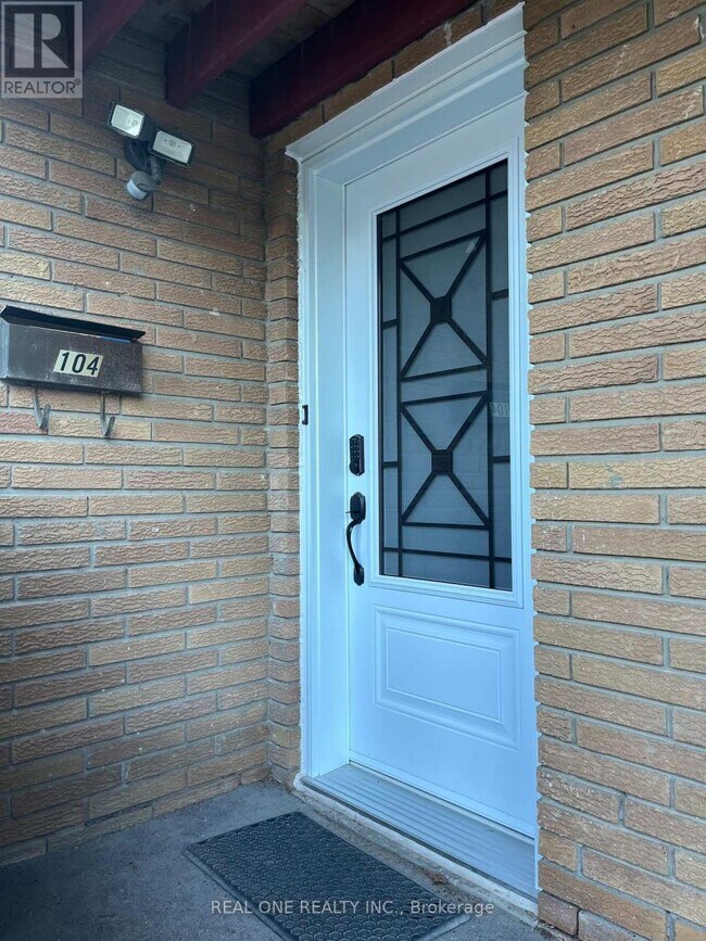 Photo du bâtiment - 104 Mentor Blvd