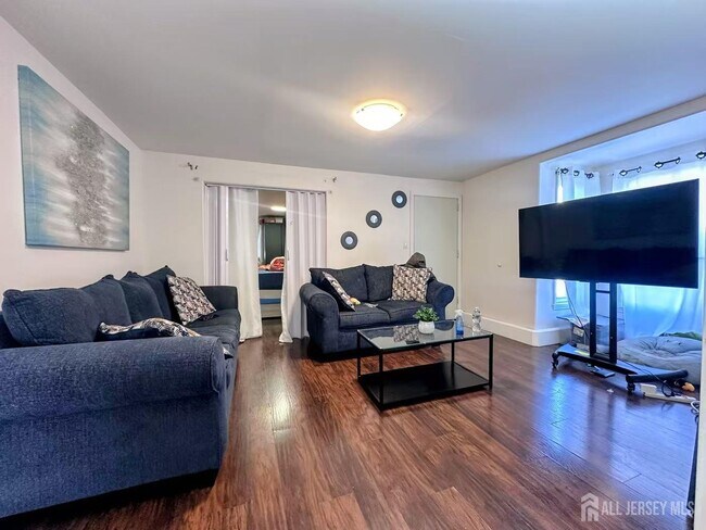 Foto del edificio - 136 Broad St