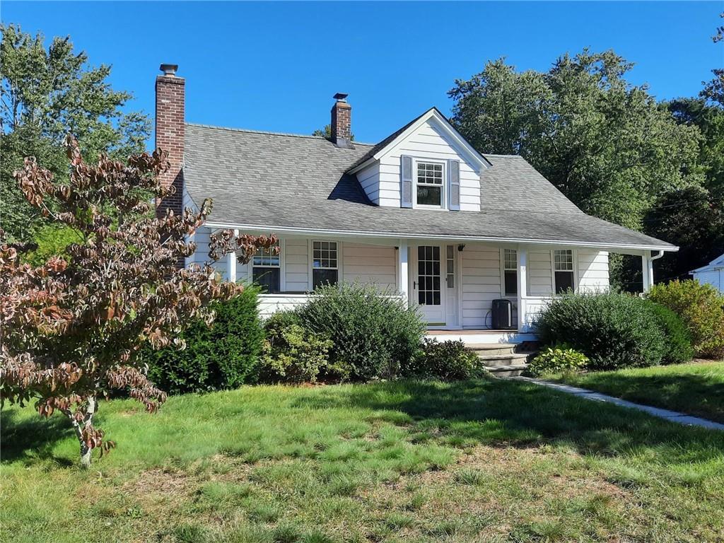 Primary Photo - 19 Oak St