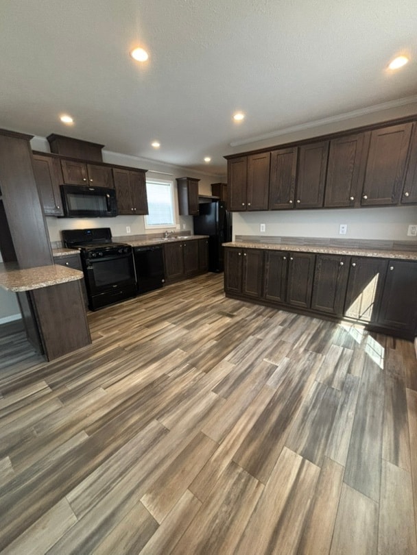 Foto del edificio - 8720 Dogwood Ave