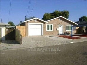 Building Photo - 5155 Tipton St