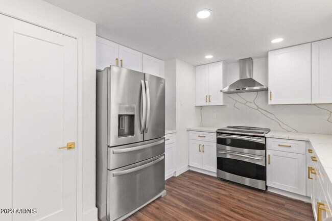Foto del edificio - 2321 N 87th Way