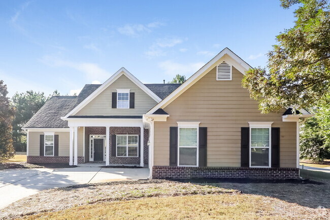 Building Photo - 332 Southgate Dr