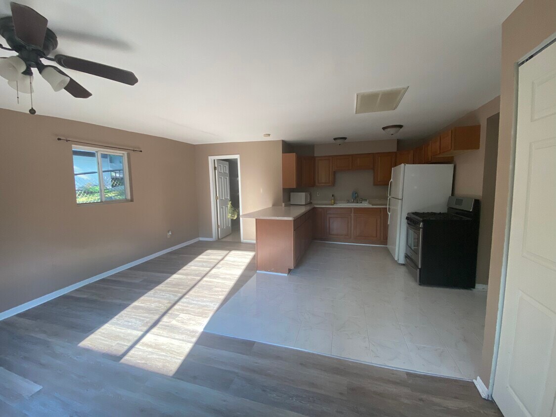 12701 Maple St, Cedar Lake, IN 46303 House Rental in Cedar Lake, IN