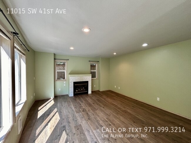 Building Photo - 11015 SW 41st Ave