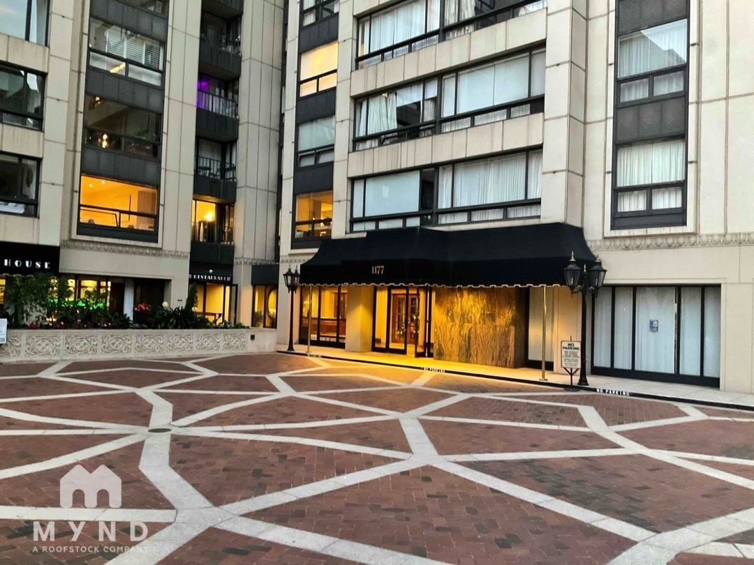 Foto principal - 1177 California St