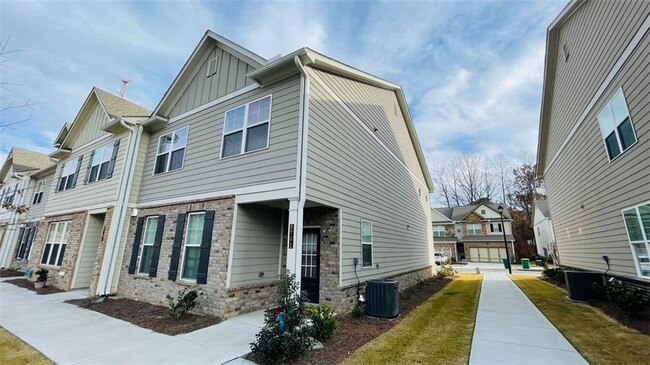 Foto del edificio - 6761 Cedar Glen Rd
