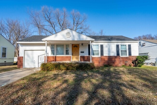Building Photo - Vouchers Accepted! Newly remodeled!