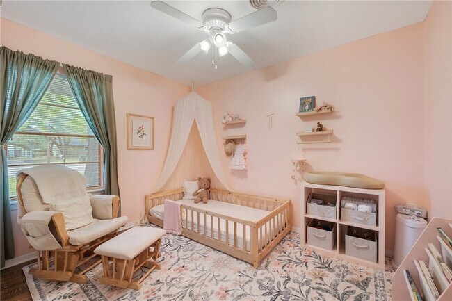 Foto del edificio - 4212 Carter Creek Pkwy