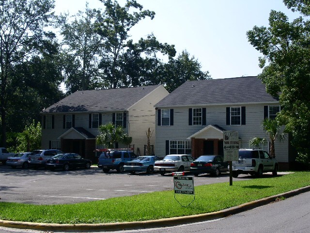 Building Photo - Woodward Trace Townhomes