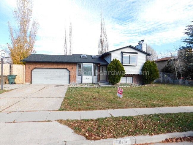 Foto del edificio - Beautiful Single Family Home in Salt Lake!