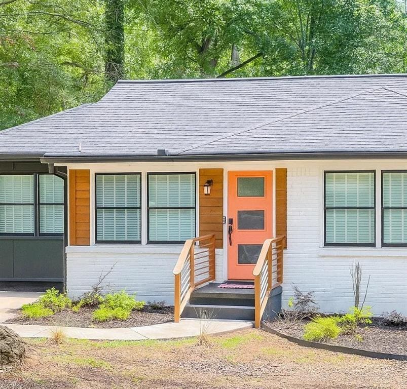 Primary Photo - 3253 Beech Dr