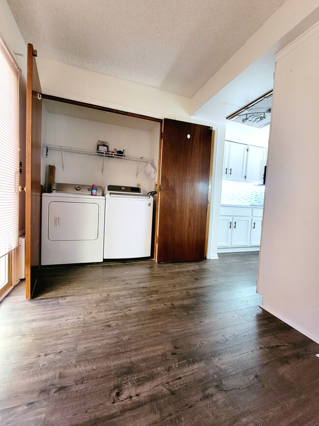 Building Photo - 1776 S Quintero Way