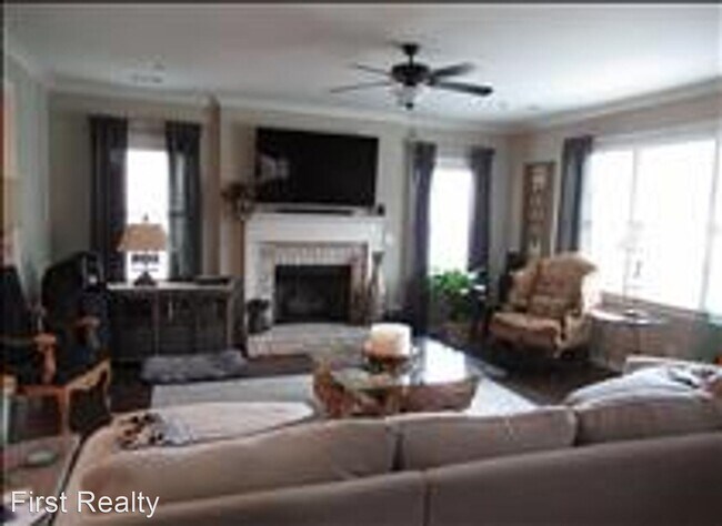 Foto del edificio - 3 br, 2 bath House - 2473 Mimms Lane