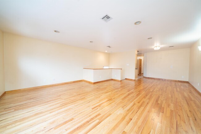 Foto del edificio - 162 W 53rd St