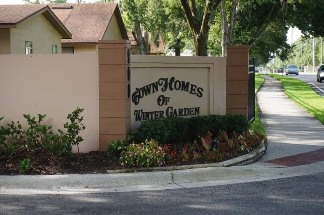 Building Photo - Ride your bike to Downtown Winter Garden Studio Available Now