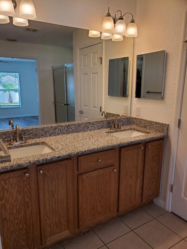 Foto del edificio - 5521 SW 43rd St