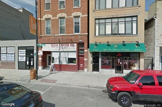 Building Photo - 1520 W Chicago Ave