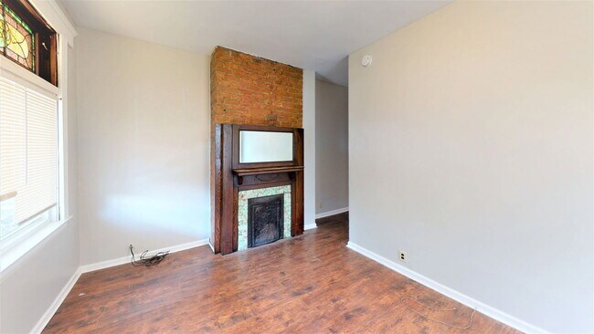 Foto del edificio - 426 Ada St