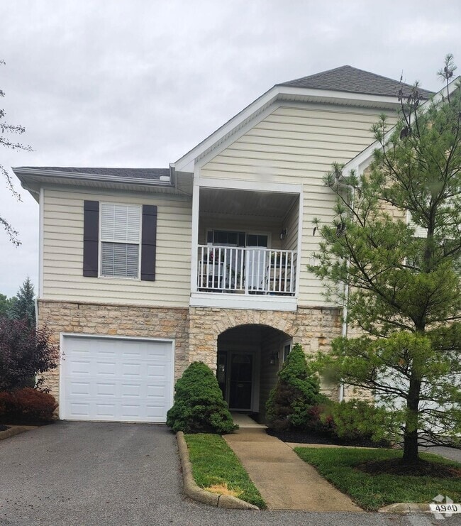 Building Photo - 4940 Ivyvine Blvd