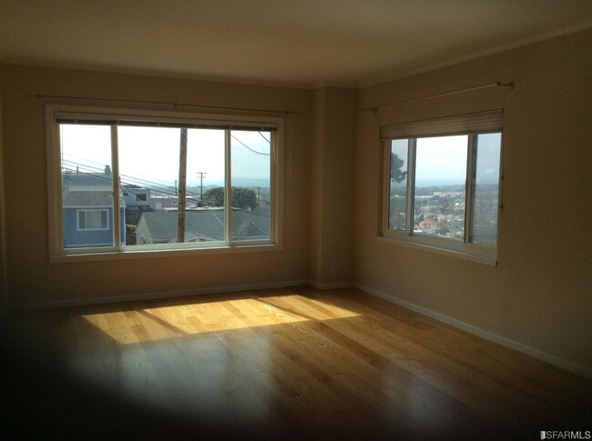 Foto del edificio - 76 Ashton Ave