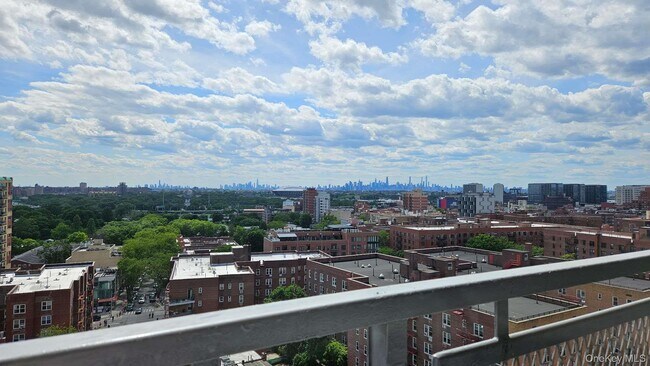 Foto del edificio - 42-55 Colden St