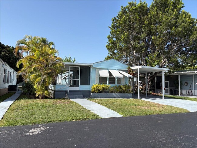Building Photo - 35303 SW 180th Ave