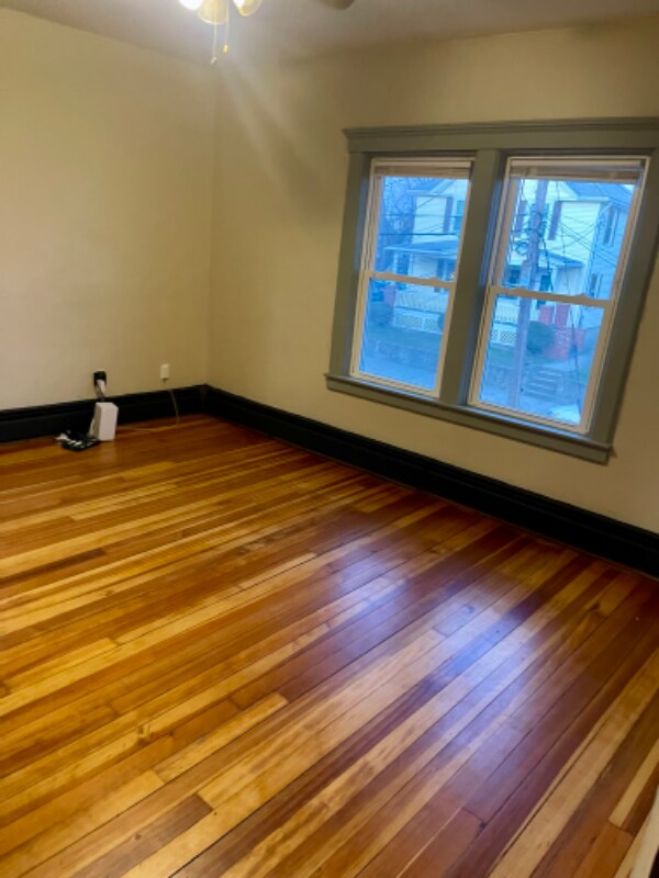 63 Read Ave Unit 2, Woonsocket, RI 02895 Room for Rent in Woonsocket, RI