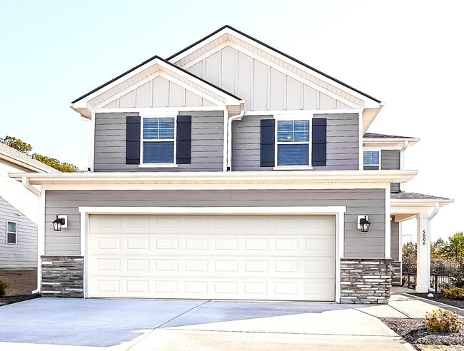 Building Photo - 5006 Twin River Dr