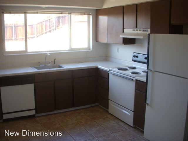 Building Photo - 2 br, 1.5 bath House - 3283 Gypsum Road