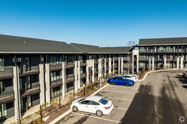 Building Photo - High View Cottages & Flats