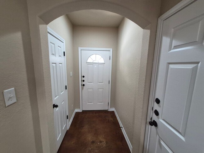 Foto del edificio - 6304 Attucks Ln