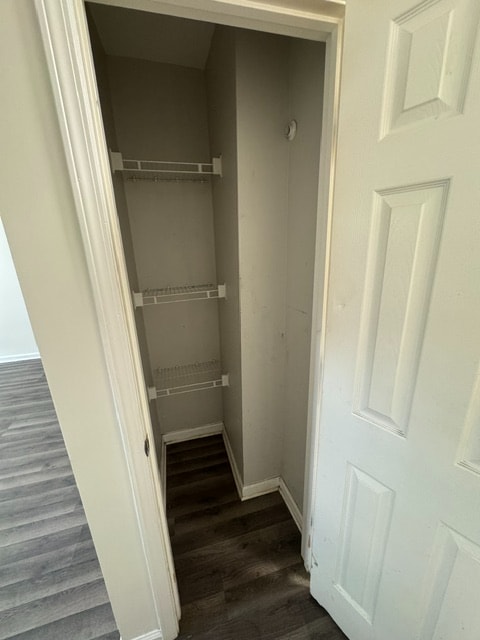 Foto del edificio - 1739 Dumesnil St