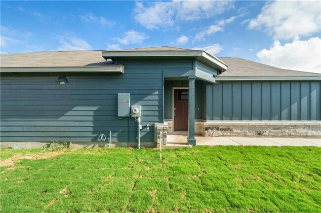 Foto del edificio - 1393 Kelly River St