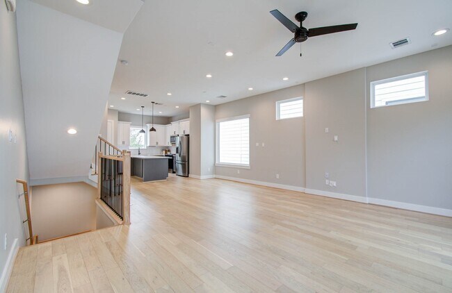 Foto del edificio - 10914 Fire Creek Dr