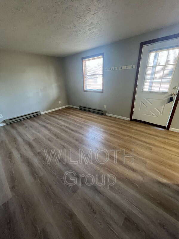 Foto del edificio - 1818 Michigan St