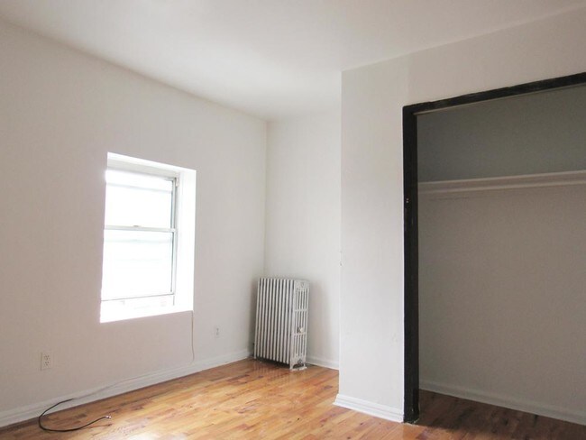 Building Photo - 485 Lafayette Ave